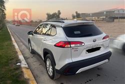 تۆیۆتا کۆرۆلا کرۆس